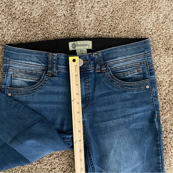 Womens Democracy Jeans Absolution Mid Rise
Skinny Leg Dark Wash Blue Denim - Picture 9 of 10